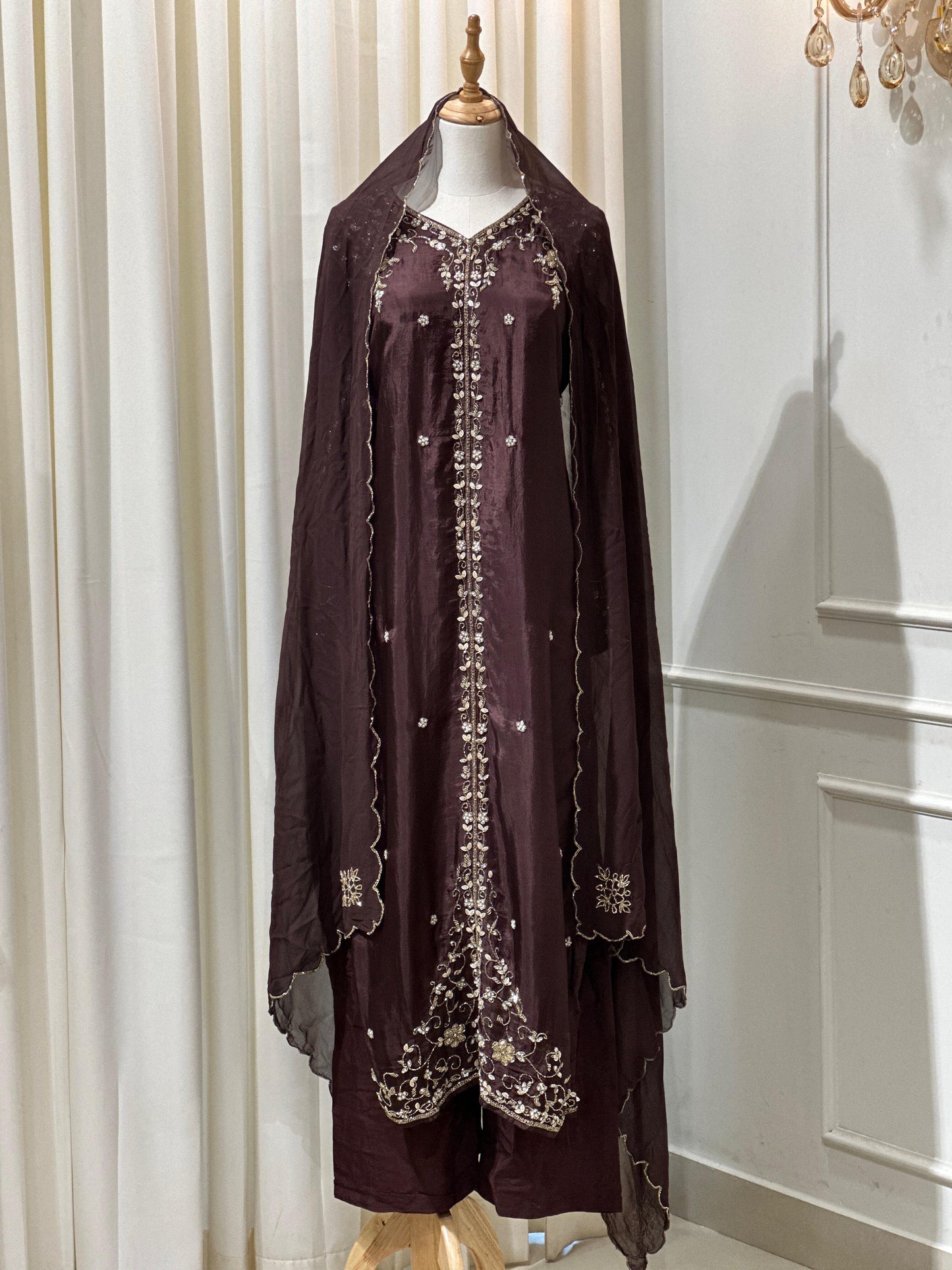 Party wear suit 0018