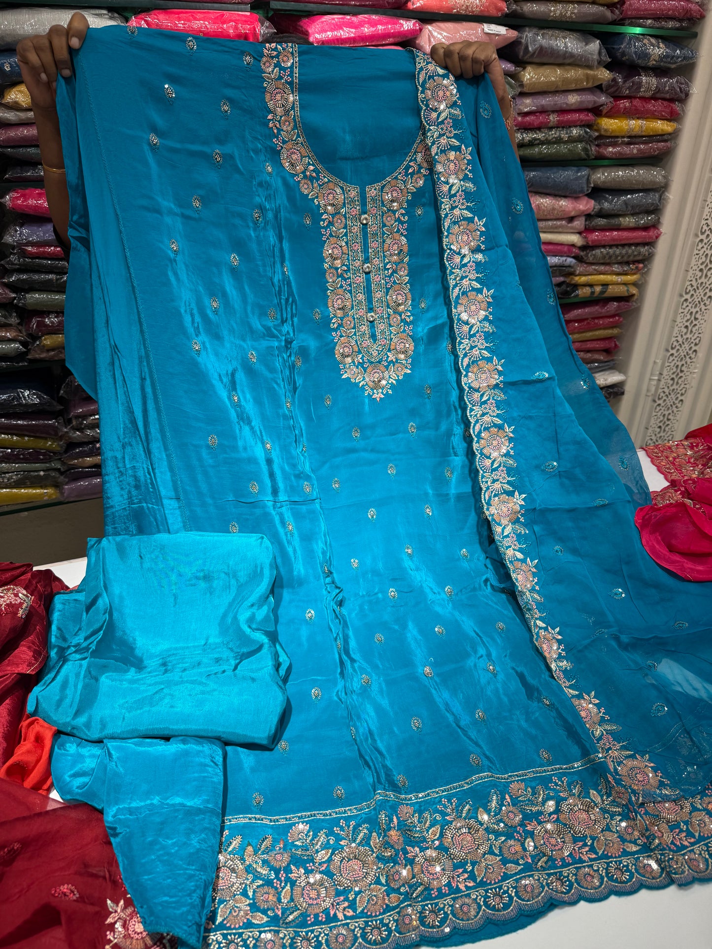 Unstitched suitset 0099