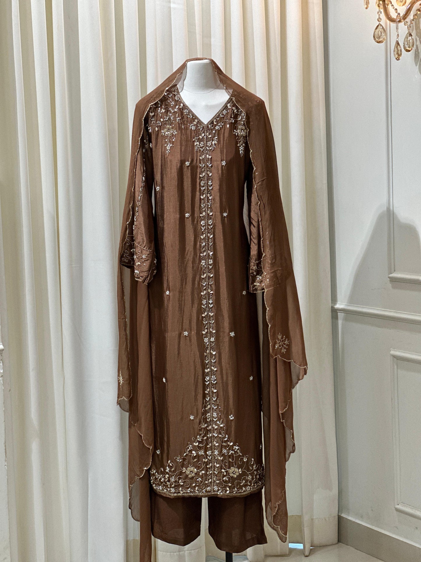 Party wear suit 0018