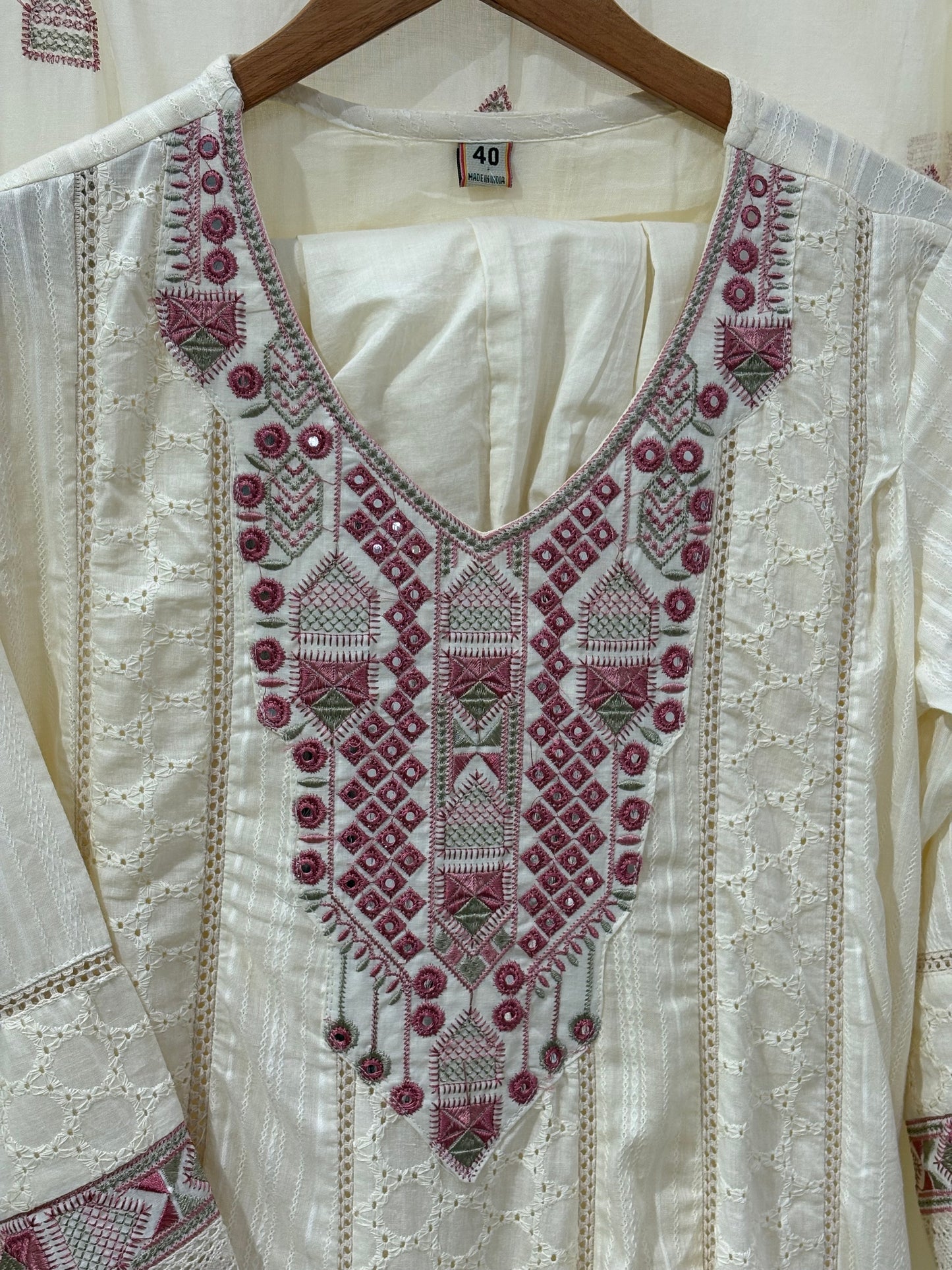 CST027