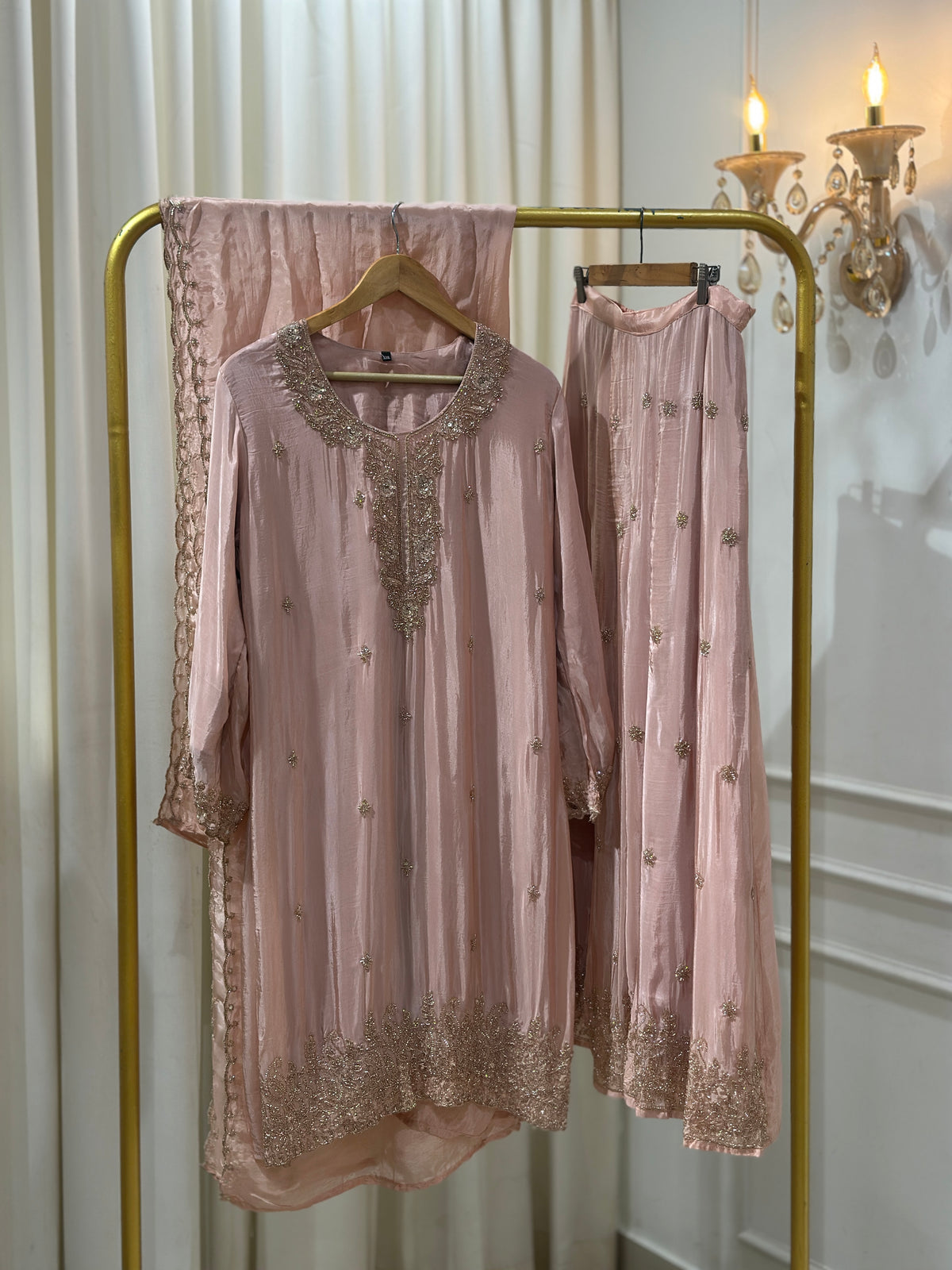 IW009(sharara suitset)