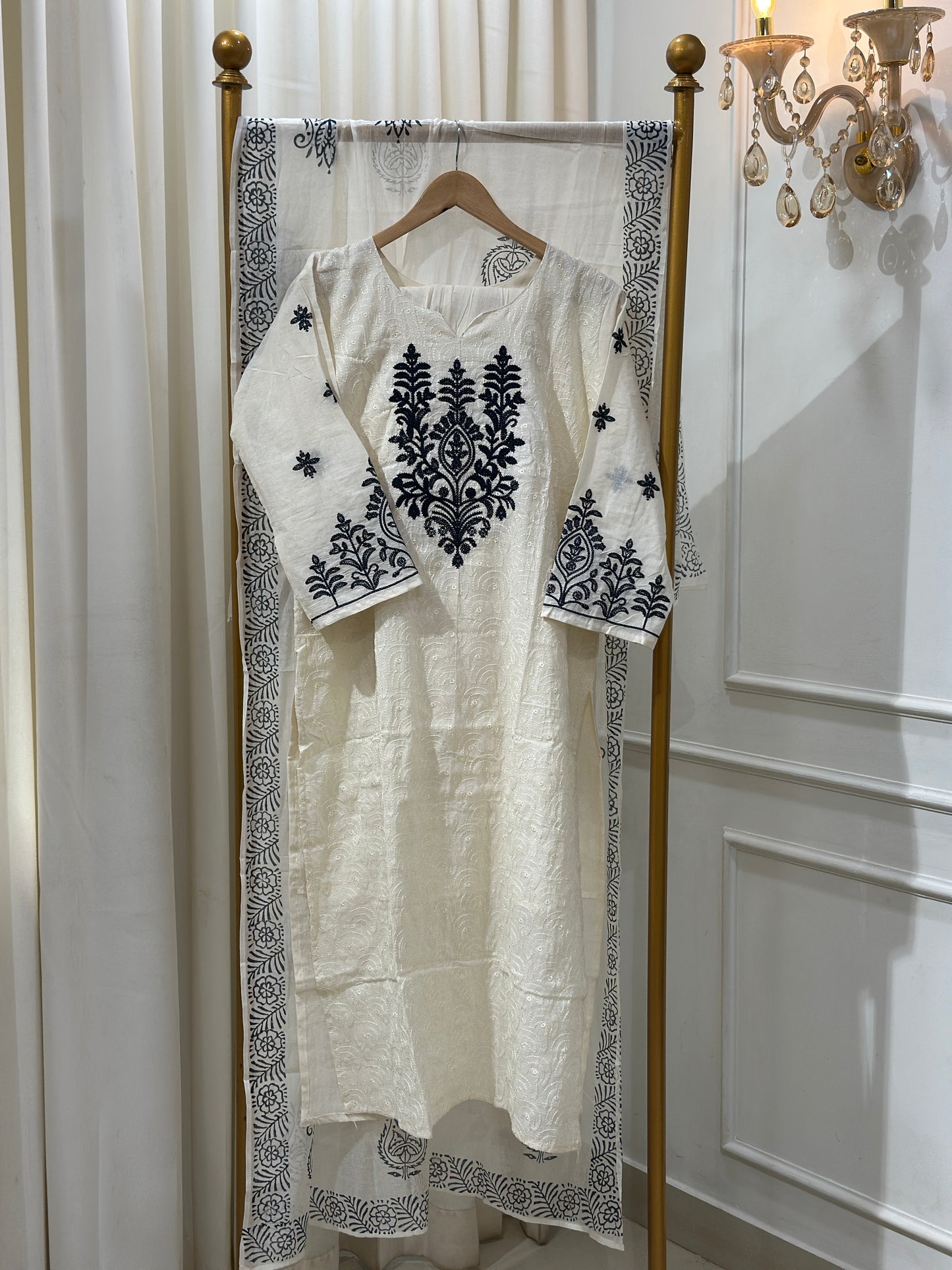 (CST028) HACCOBA COTTON SUITES