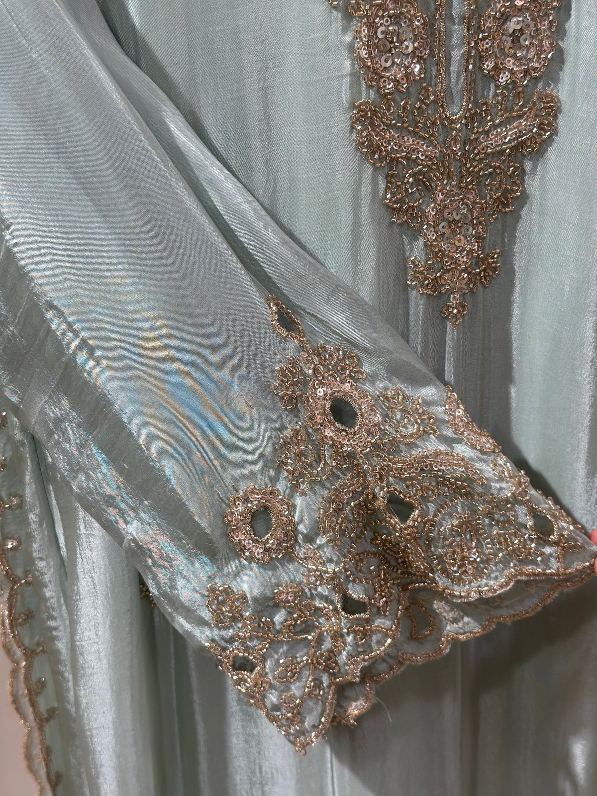 IW009(sharara suitset)