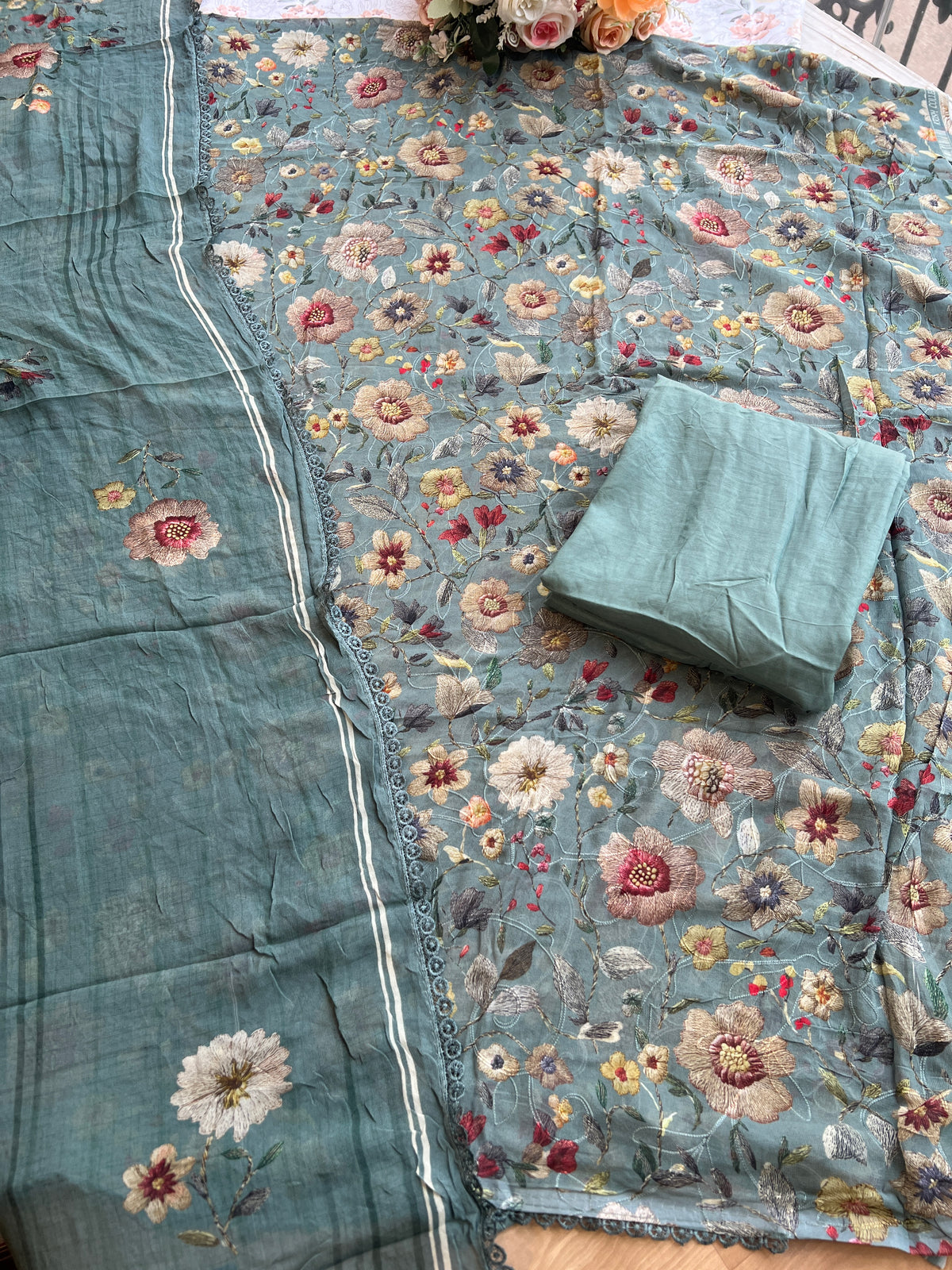 (CM014) FLORAL PRINT GEORGETTE BITS