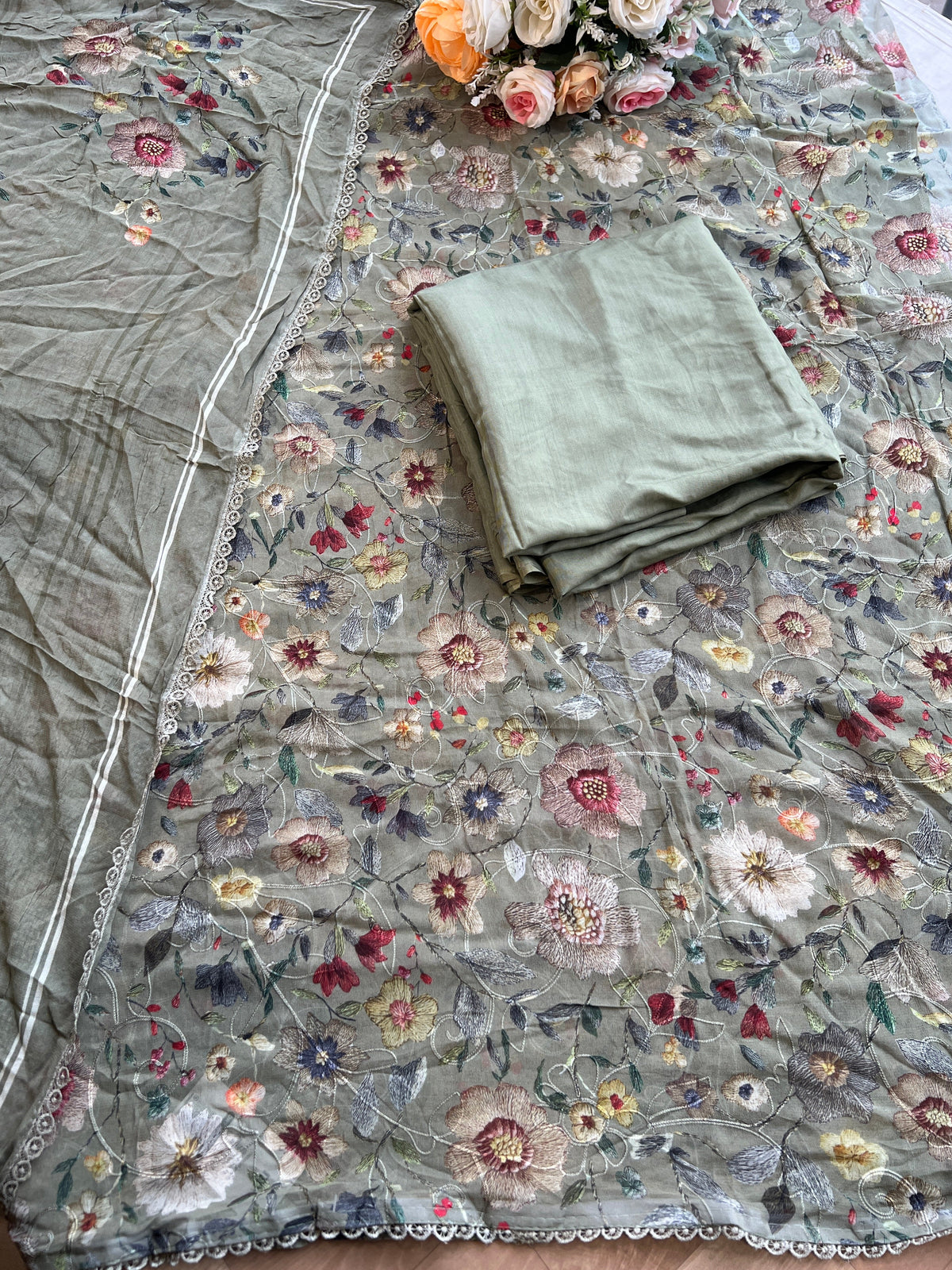 (CM014) FLORAL PRINT GEORGETTE BITS