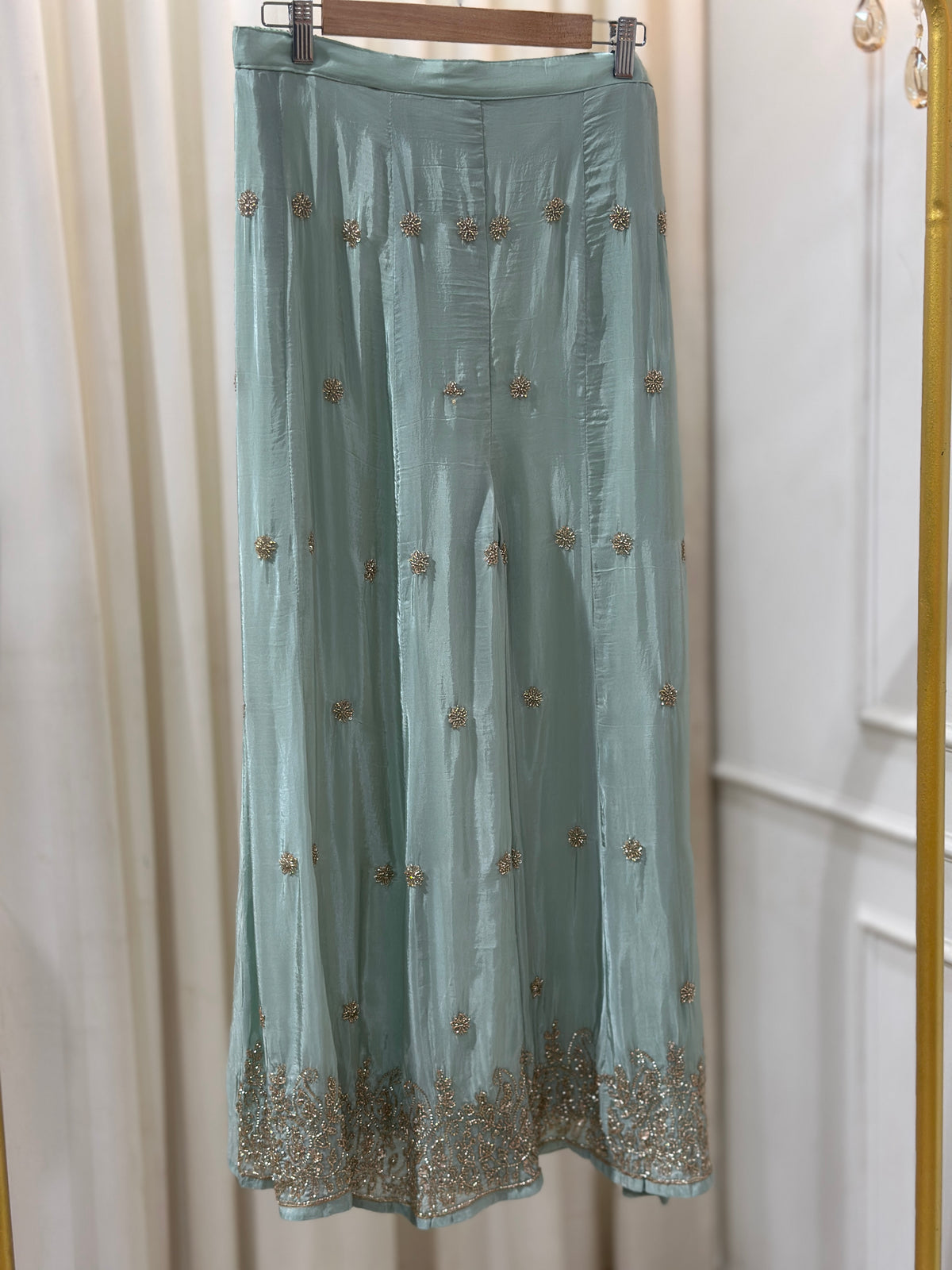 IW009(sharara suitset)
