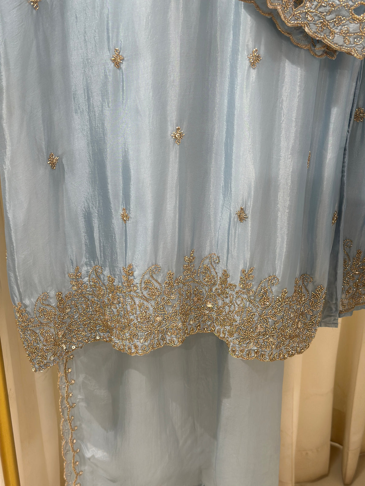 IW009(sharara suitset)